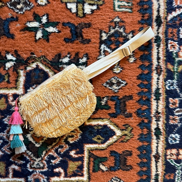 Jungalow Fringe Fanny Pack - Picture 2 of 7